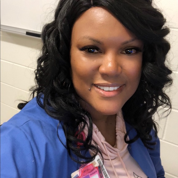 Hi Poshers!!!!💕❤️💕❤️💕❤️💕❤️🎉🎉🎉 - Picture 5 of 8